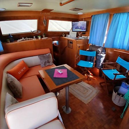 Bateau Atypique Yacht La Rochelle Hotel La Rochelle  Kültér fotó